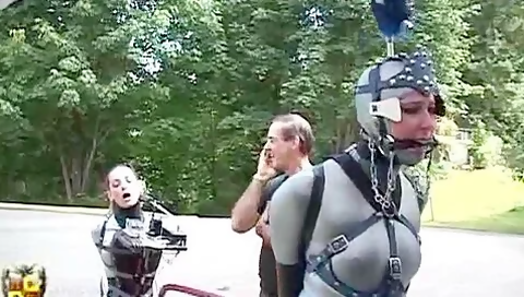 Anna Rose In Hog - Ponygirl Cart Suck And Blow