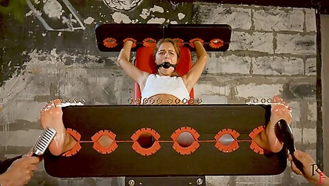 Tickletherapy - Leya Goes Crazy - Tickle Hell In Stocks