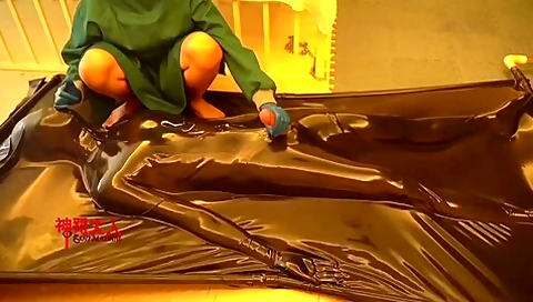 Vacbed Milking Handjob
