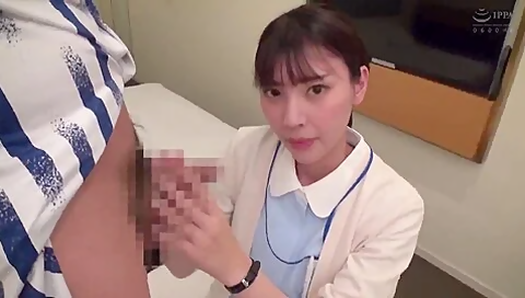 240930天使みたいなエロ看護婦とズボズボf4
