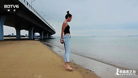 Handcuffs That Are Not Handcuffs
